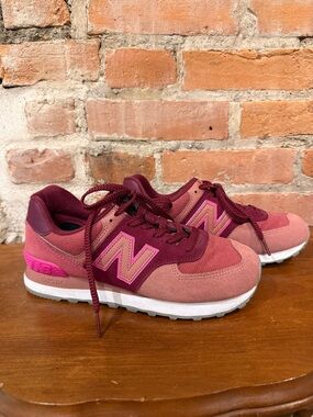 New Balance Women's Pink & Burgundy Retro Running Sneaker